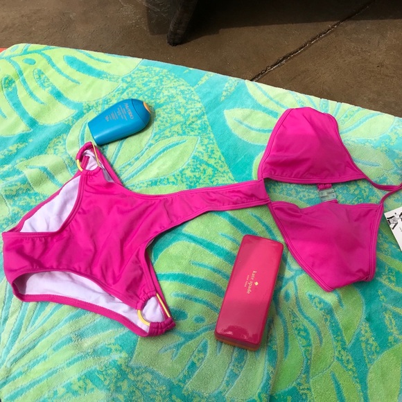 Love me Chic Cut out One piece Swimsuit - Picture 8 of 8